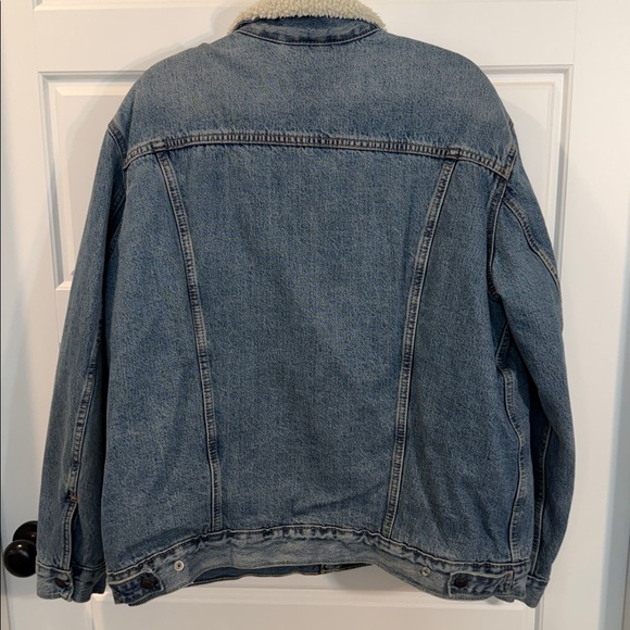 Levi's Original Sherpa Trucker Jacket size XL - Picture 5 of 5